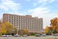 Exterior Crowne Plaza Danbury, an IHG Hotel