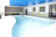 Swimming Pool Novotel York Centre