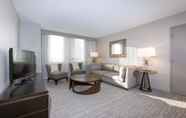 Common Space 5 DoubleTree by Hilton Deerfield Beach - Boca Raton