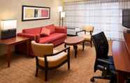 Common Space 6 Courtyard by Marriott Rancho Cordova Sacramento