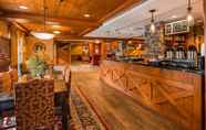 Bar, Cafe and Lounge 6 Best Western Plus Intercourse Village Inn & Suites
