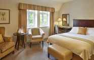 Kamar Tidur 3 Macdonald Frimley Hall Hotel and Spa