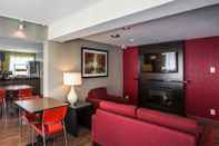 Common Space Comfort Inn Ottawa East