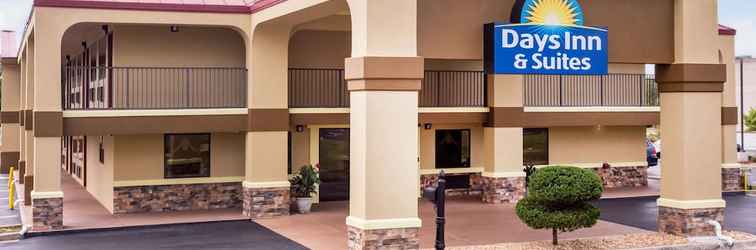 ภายนอกอาคาร Days Inn & Suites by Wyndham Warner Robins Near Robins AFB