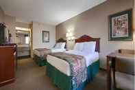 Kamar Tidur Days Inn & Suites by Wyndham Warner Robins Near Robins AFB