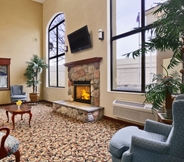 Lobby 2 Baymont by Wyndham Boston Heights/Hudson