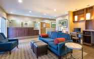 Lobi 3 Comfort Inn Barboursville near Huntington Mall area