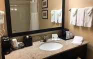 In-room Bathroom 5 Comfort Inn & Suites Peachtree Corners