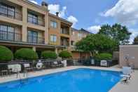 Swimming Pool Courtyard by Marriott Columbia Northeast/Fort Jackson Area