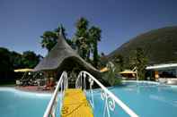 Swimming Pool Albergo Losone