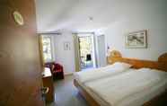 Bedroom 3 Hotel Collinetta