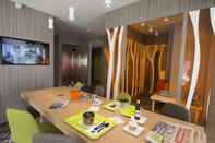 Lobi ibis Styles Annemasse Genève