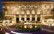 Bangunan 2 Sofitel Munich Bayerpost