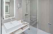 Toilet Kamar 2 Novotel London ExCeL