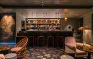 Bar, Kafe, dan Lounge 7 Les Etangs de Corot