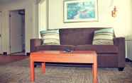 Common Space 6 Candlewood Suites - Syracuse Airport, an IHG Hotel