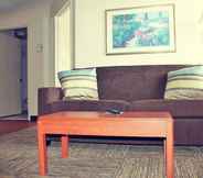 Khu vực công cộng 6 Candlewood Suites - Syracuse Airport, an IHG Hotel