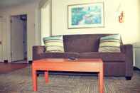 Common Space Candlewood Suites - Syracuse Airport, an IHG Hotel
