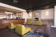 Bar, Cafe and Lounge Distinction Palmerston North Hotel & Conference Centre