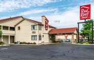 Bangunan 6 Red Roof Inn Columbus - Taylorsville