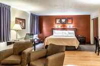 Kamar Tidur Red Roof Inn Columbus - Taylorsville