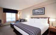 Bedroom 2 Sandman Hotel & Suites Regina