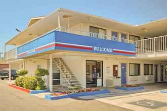 Luar Bangunan 4 Motel 6 Fresno, CA - Blackstone North