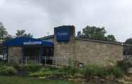 Exterior 3 Travelodge by Wyndham Lansing