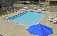 Swimming Pool 2 Motel 6 Woods Cross, UT - Salt Lake City - North