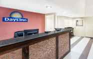 Lobi 2 Days Inn by Wyndham Geneva/Finger Lakes