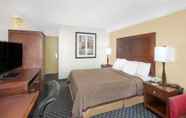 Others 5 Days Inn by Wyndham Geneva/Finger Lakes