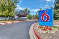 Exterior Motel 6 Santa Rosa, CA - North