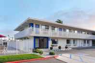 Exterior Motel 6 Ventura, CA - Beach