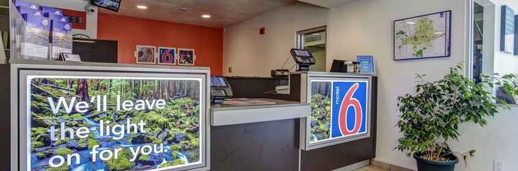 Lobi Motel 6 Grants Pass, OR