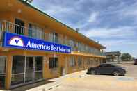 Exterior Americas Best Value Inn Stillwater