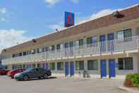 Exterior Motel 6 Rapid City, SD