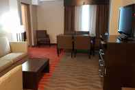Ruang untuk Umum Holiday Inn Express Hotel & Suites Barrie, an IHG Hotel