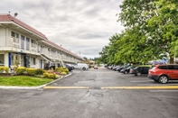 Ruang Umum Motel 6 Everett, WA - South