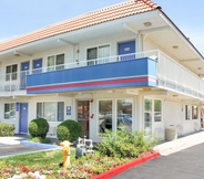 Bangunan 2 Motel 6 Lancaster, CA