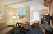 Ruang untuk Umum 7 Fairfield Inn & Suites Minneapolis St. Paul / Roseville