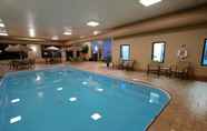 Swimming Pool 2 Baymont Inn & Suites by Wyndham Findlay