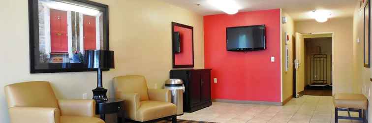 Lobi Extended Stay America Suites Raleigh Cary Regency Parkway S