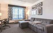 Common Space 7 La Quinta Inn & Suites by Wyndham Orlando Lake Mary