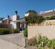 Exterior 4 Cannery Row Inn