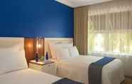 Kamar Tidur 6 Blue Moon Hotel