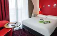 Bedroom 6 ibis Styles Rouen Centre Cathedrale