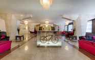 Lobby 3 FH55 Grand Hotel Palatino