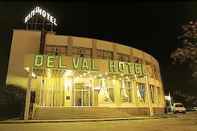 Luar Bangunan Insignia Hotel Del Val
