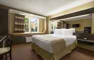 Bedroom 5 Microtel Inn & Suites by Wyndham Columbia/Fort Jackson N