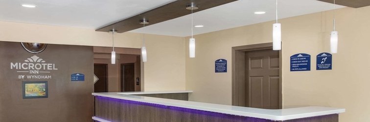 Lobby Microtel Inn & Suites by Wyndham Columbia/Fort Jackson N